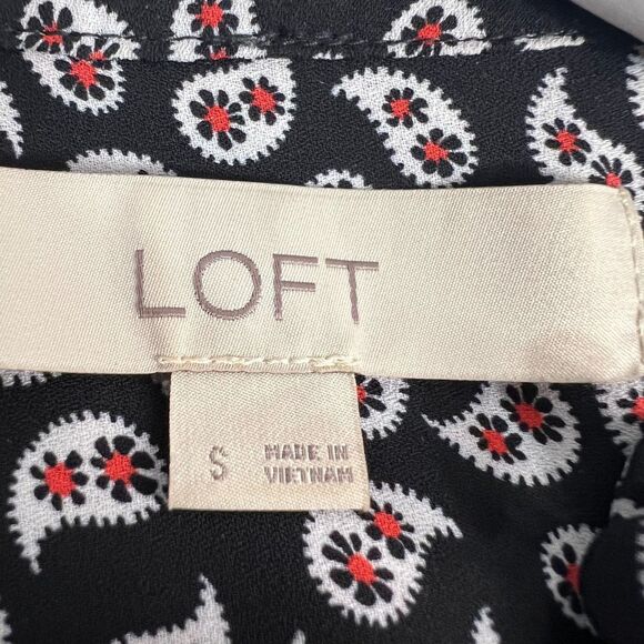 LOFT Paisley Blouse Womens Small Black White Red Long Sleeve Keyhole Neck Top - Picture 4 of 5